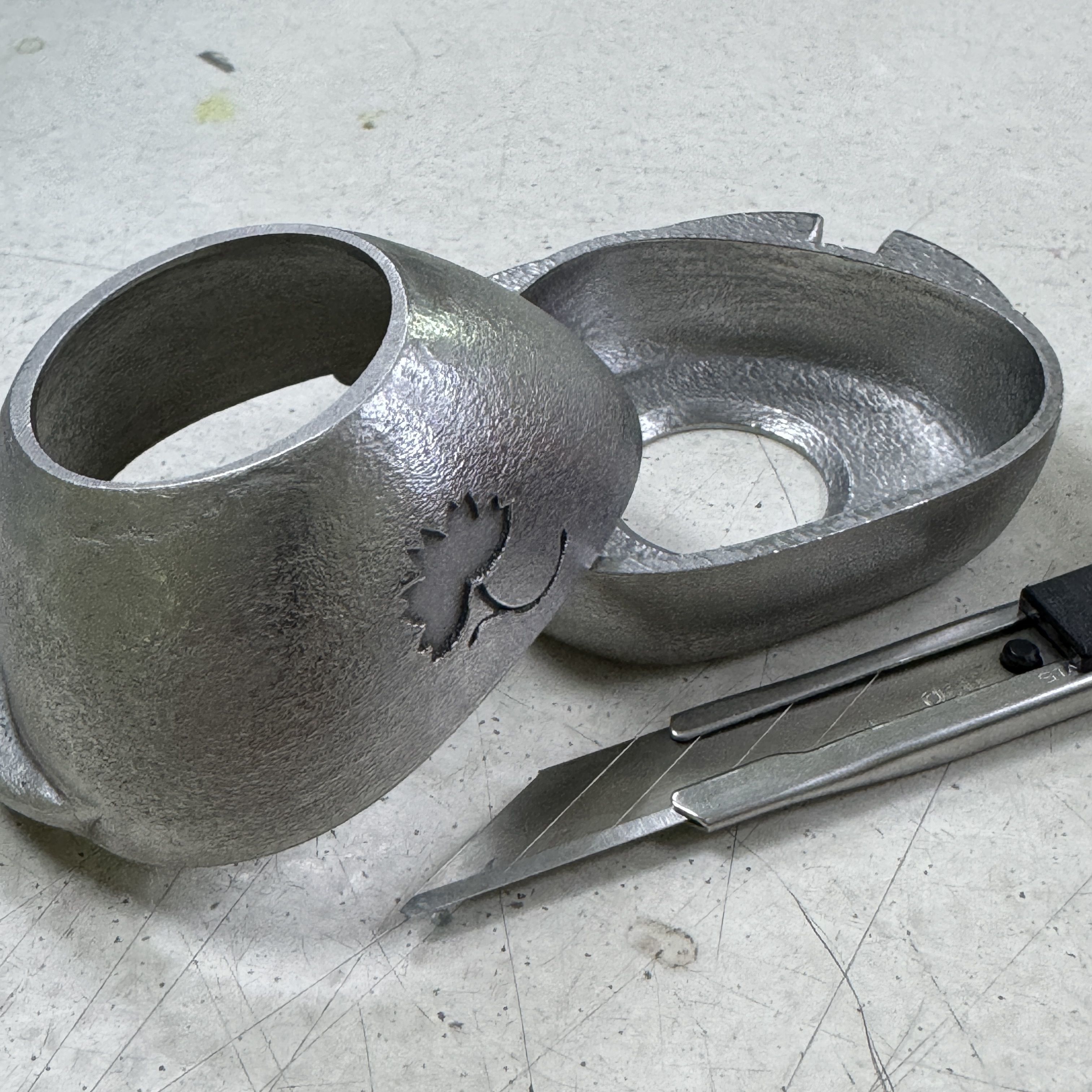 Small flask for ocular prosthesis Thin shell version 3D print model_4