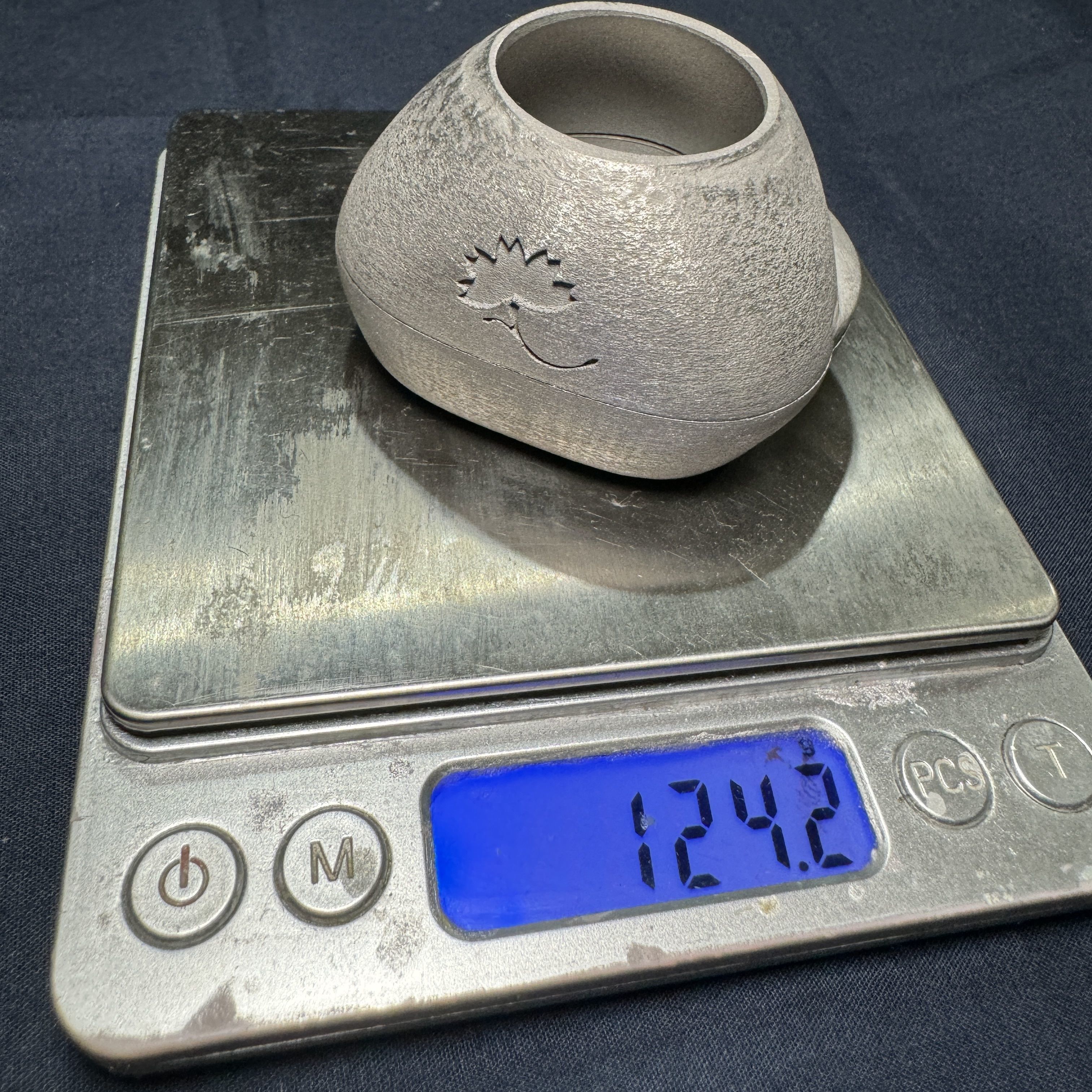 Small flask for ocular prosthesis Thin shell version 3D print model_1