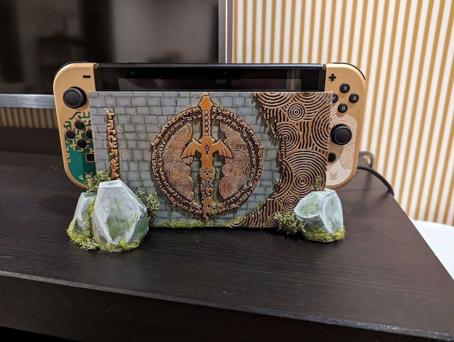 Switch dock cover Zelda 3D print model_14
