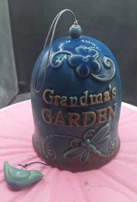 grandmas garden bell 3D print model_0