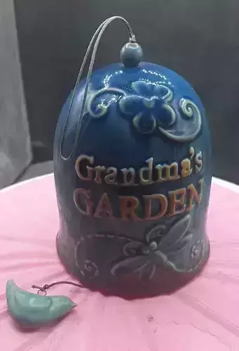 grandmas garden bell 3D print model