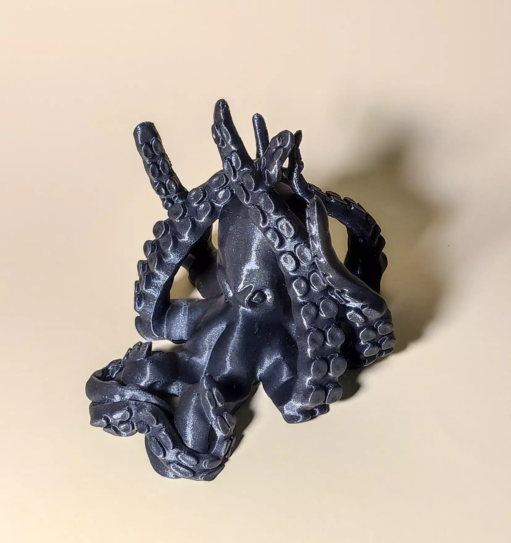 bossy kraken phone holder 3D print model_0