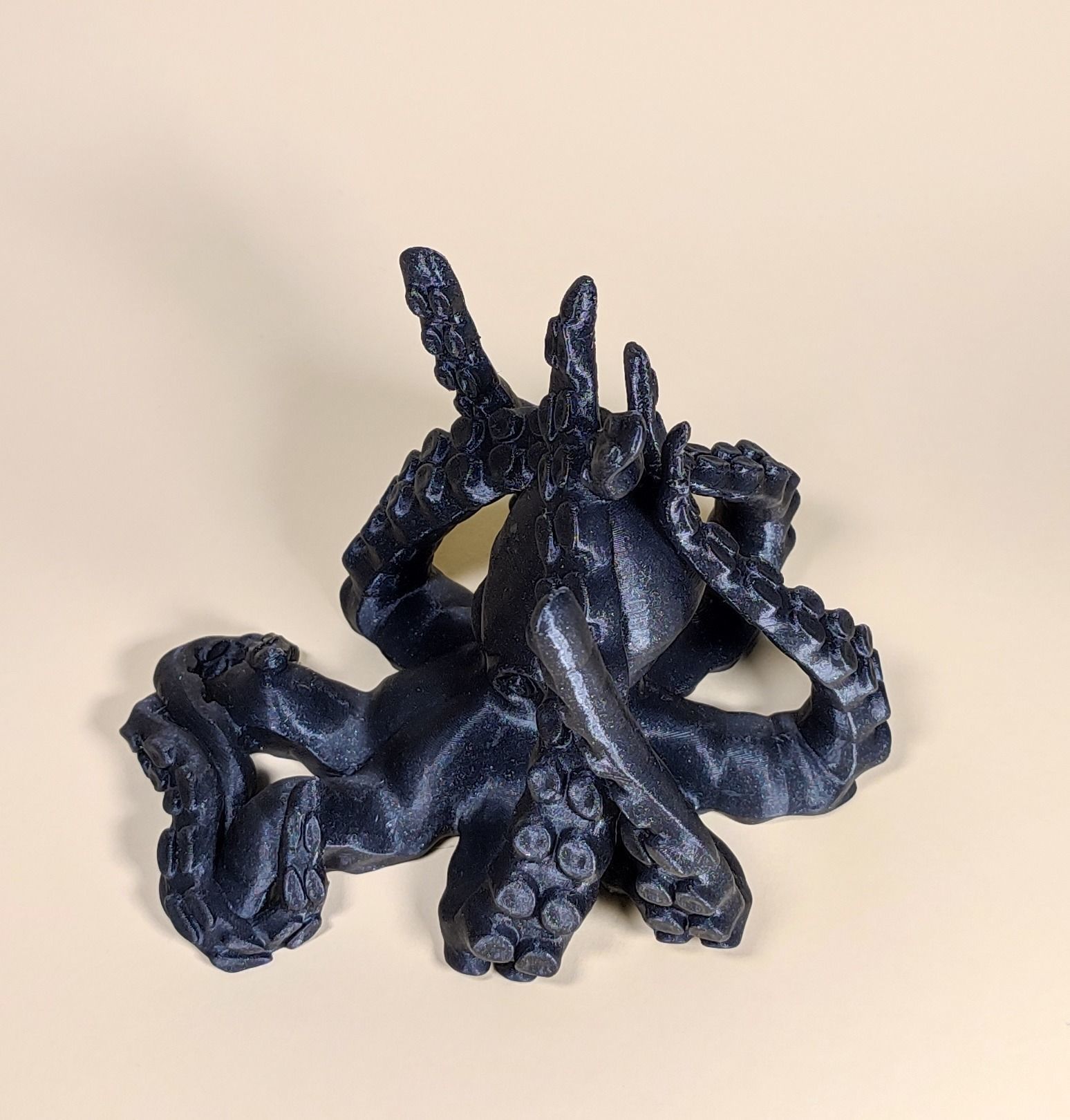 bossy kraken phone holder 3D print model_4