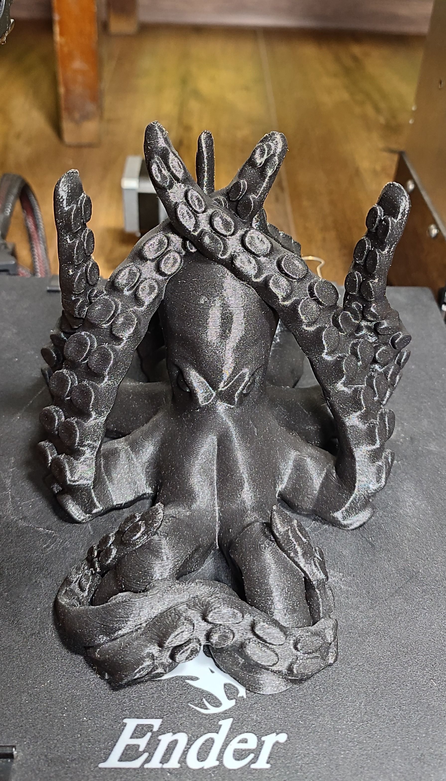 bossy kraken phone holder 3D print model_3