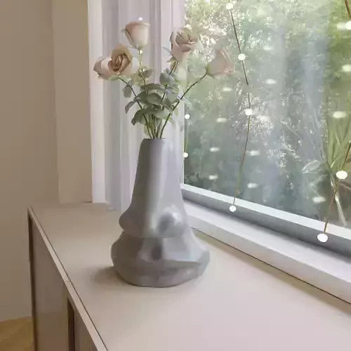 nose mouth vase