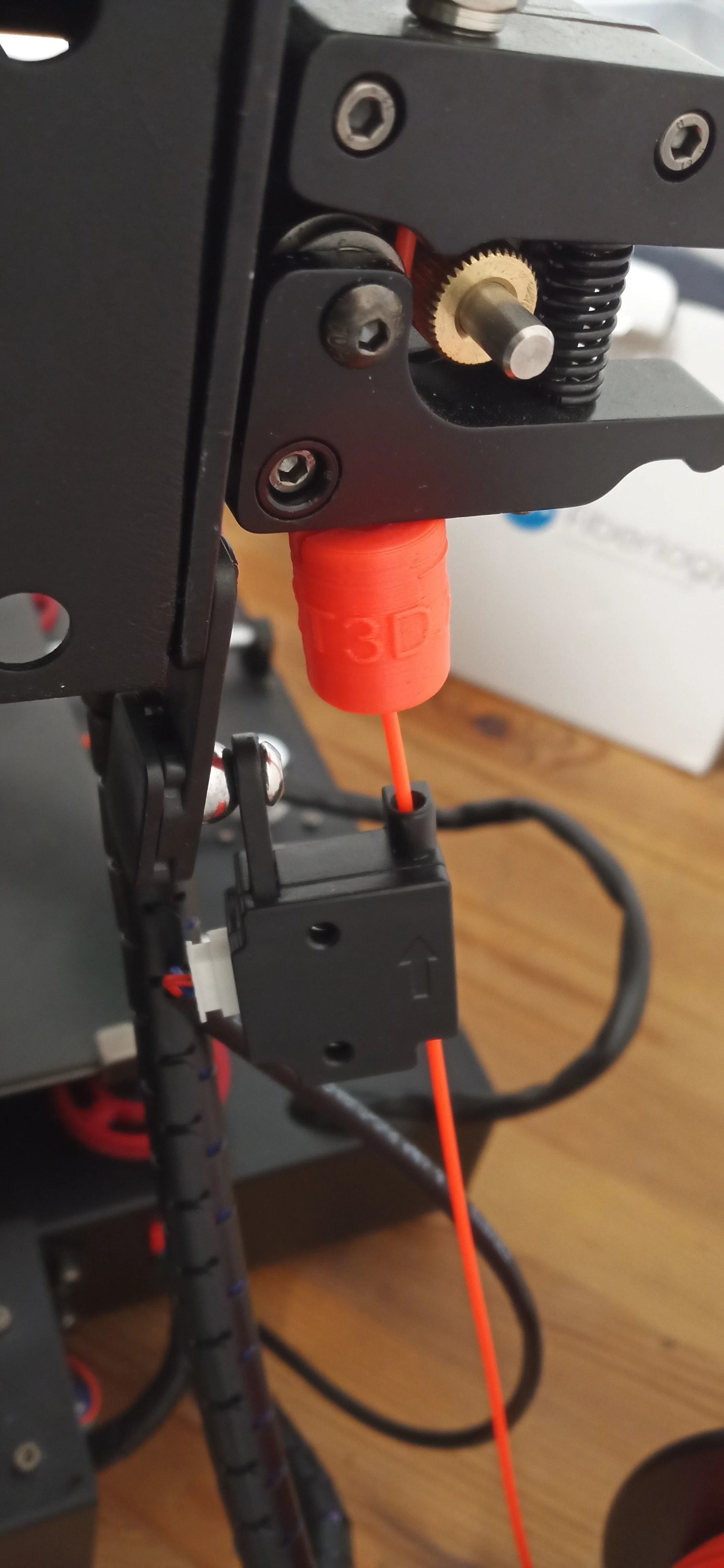 Filament Filter and Lubricator 3D print model_10