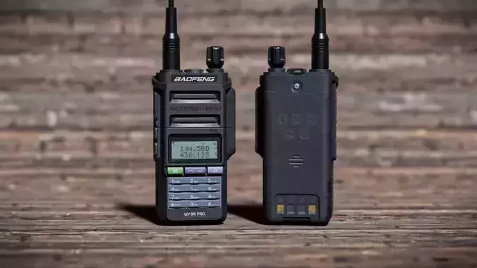 Walkie Talkie Baofeng UV-9R Pro