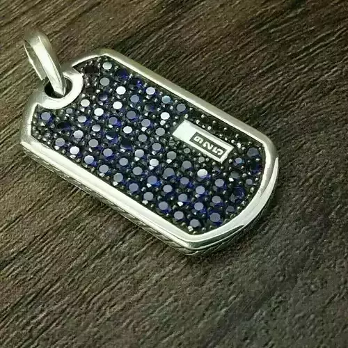 Pendent