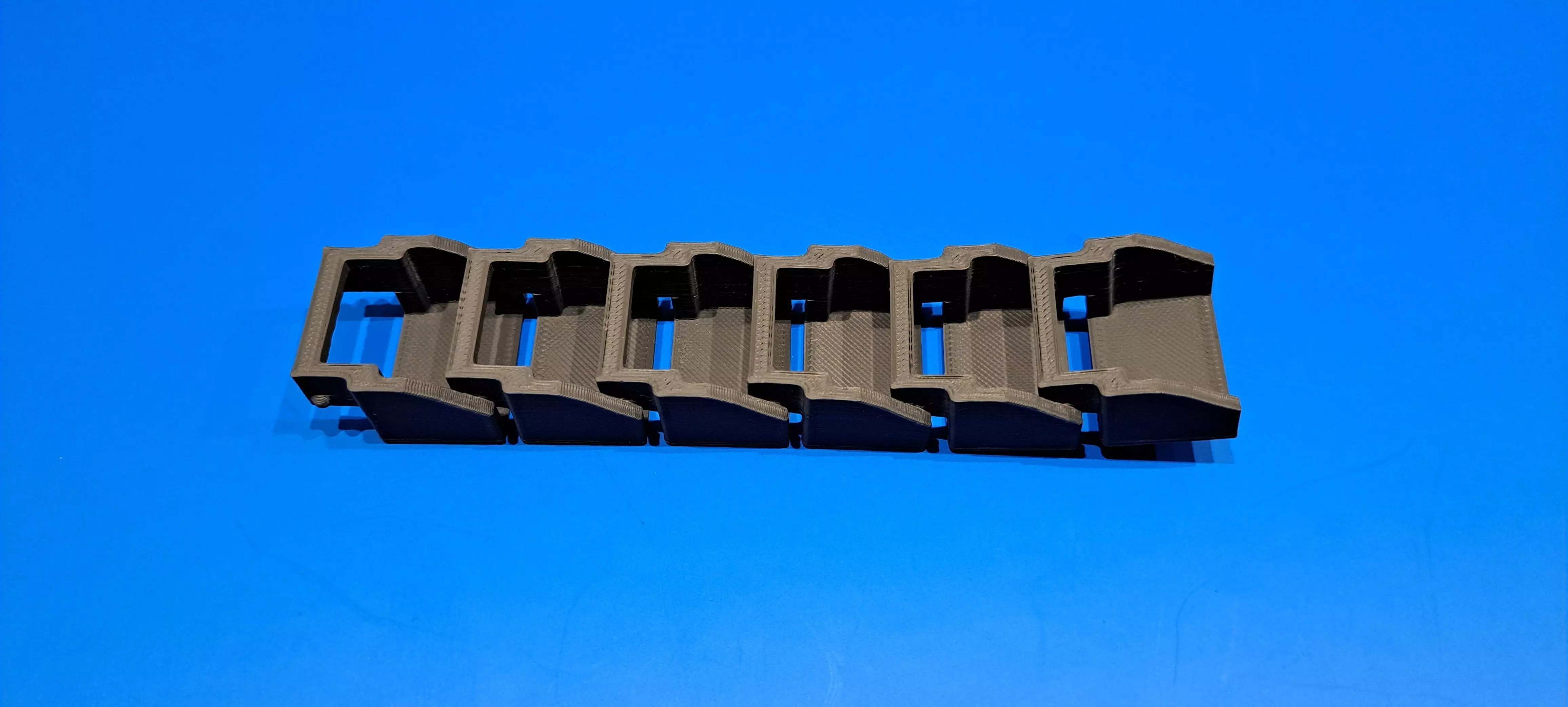 3D-printable cable organizer Free 3D print model_0