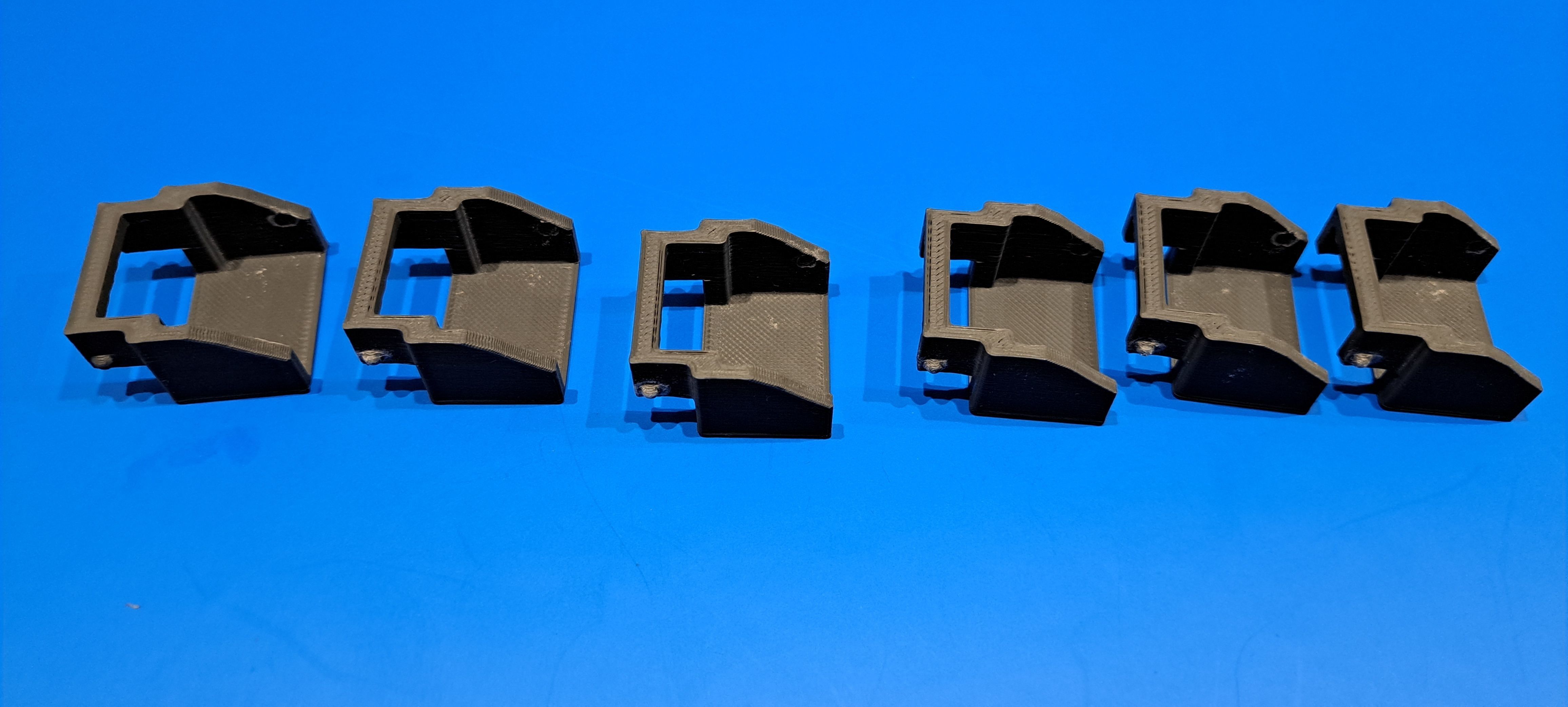 3D-printable cable organizer Free 3D print model_2