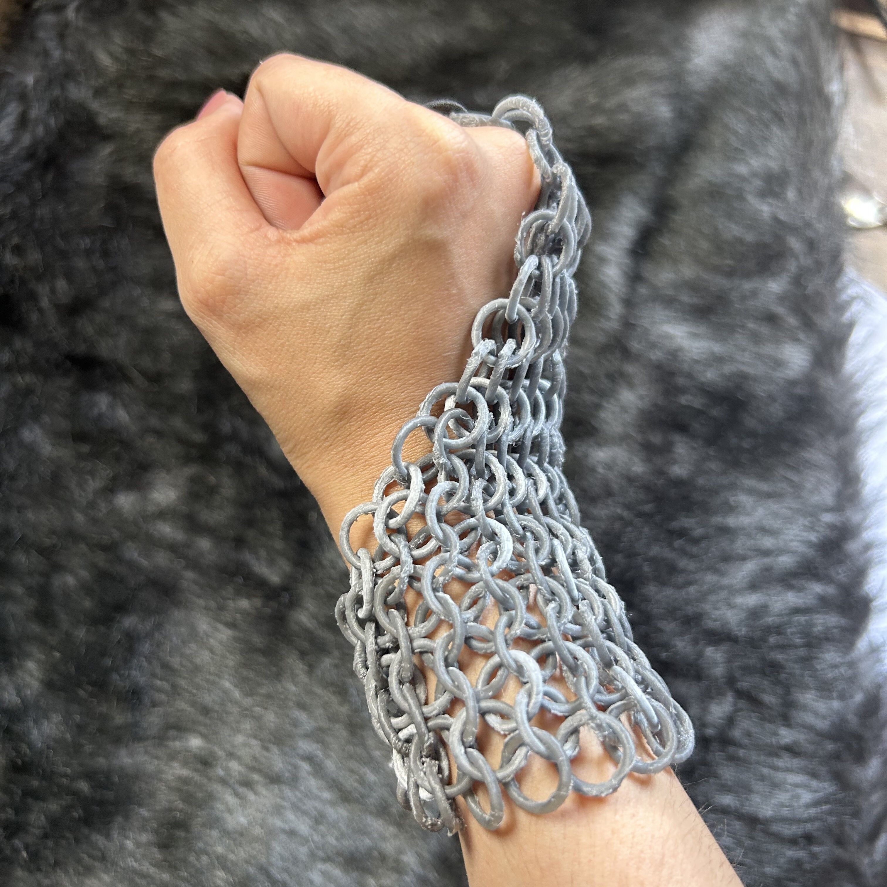 Elegant 3D-Printed Chainmail Slave Bracelet Design 3D print model_5