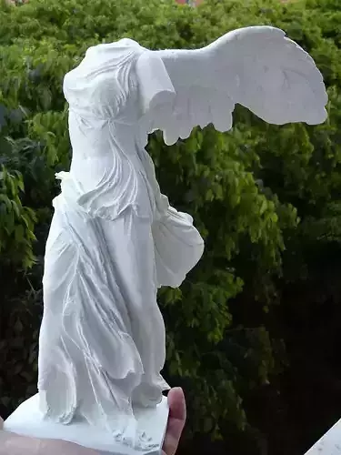  Statue of Winged Victory of Samothrace