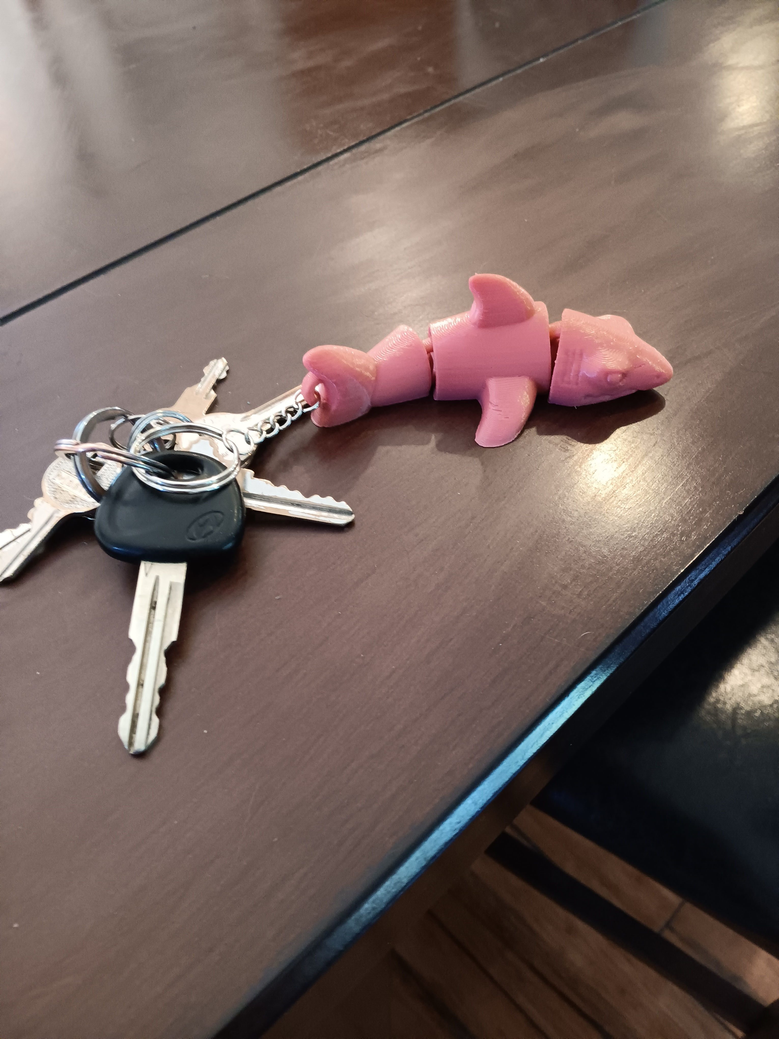 Flexi Shark Keychain - articulated - print in place 3D print model_1
