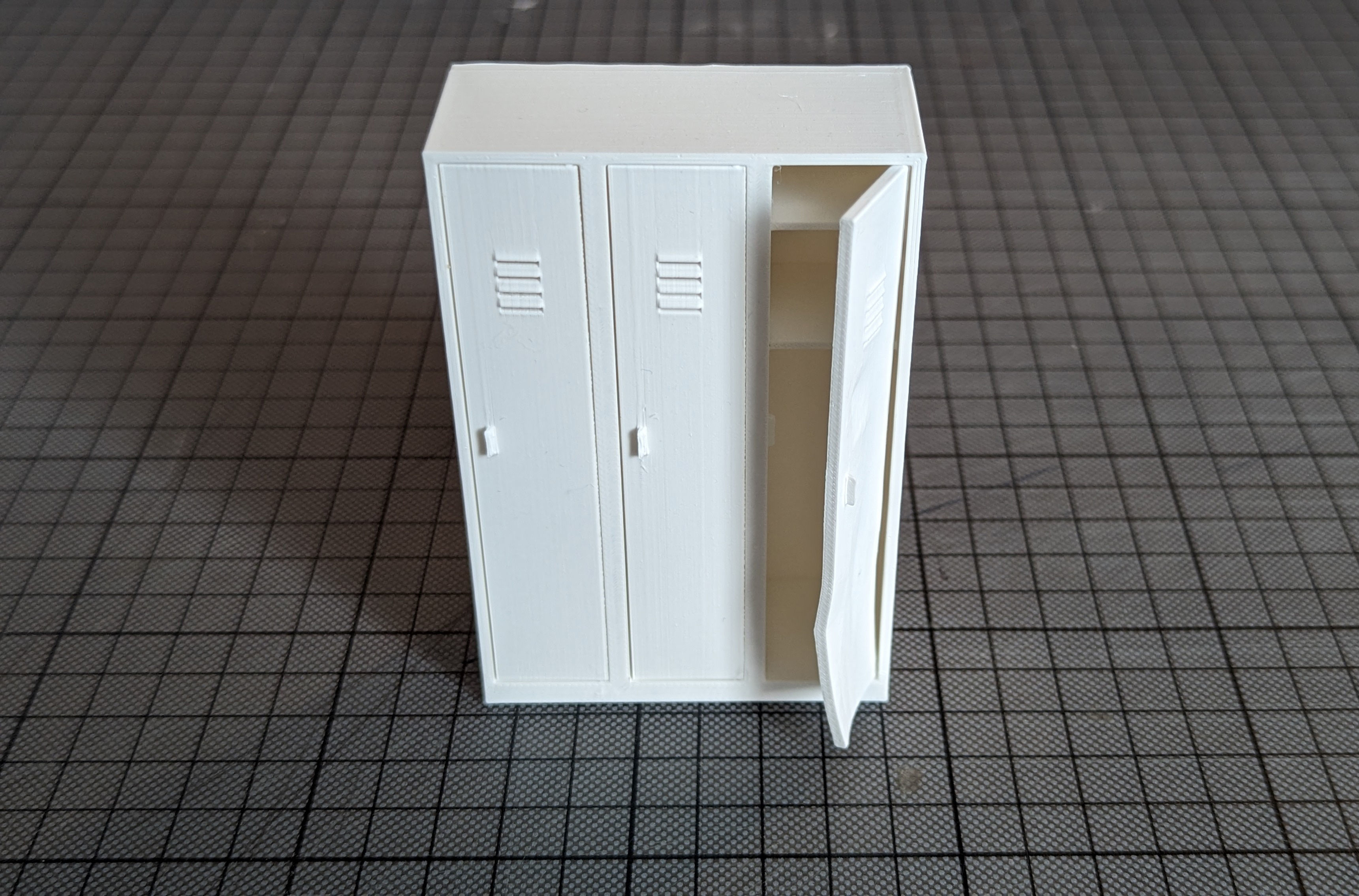 Vandalised Locker 3D print model_4