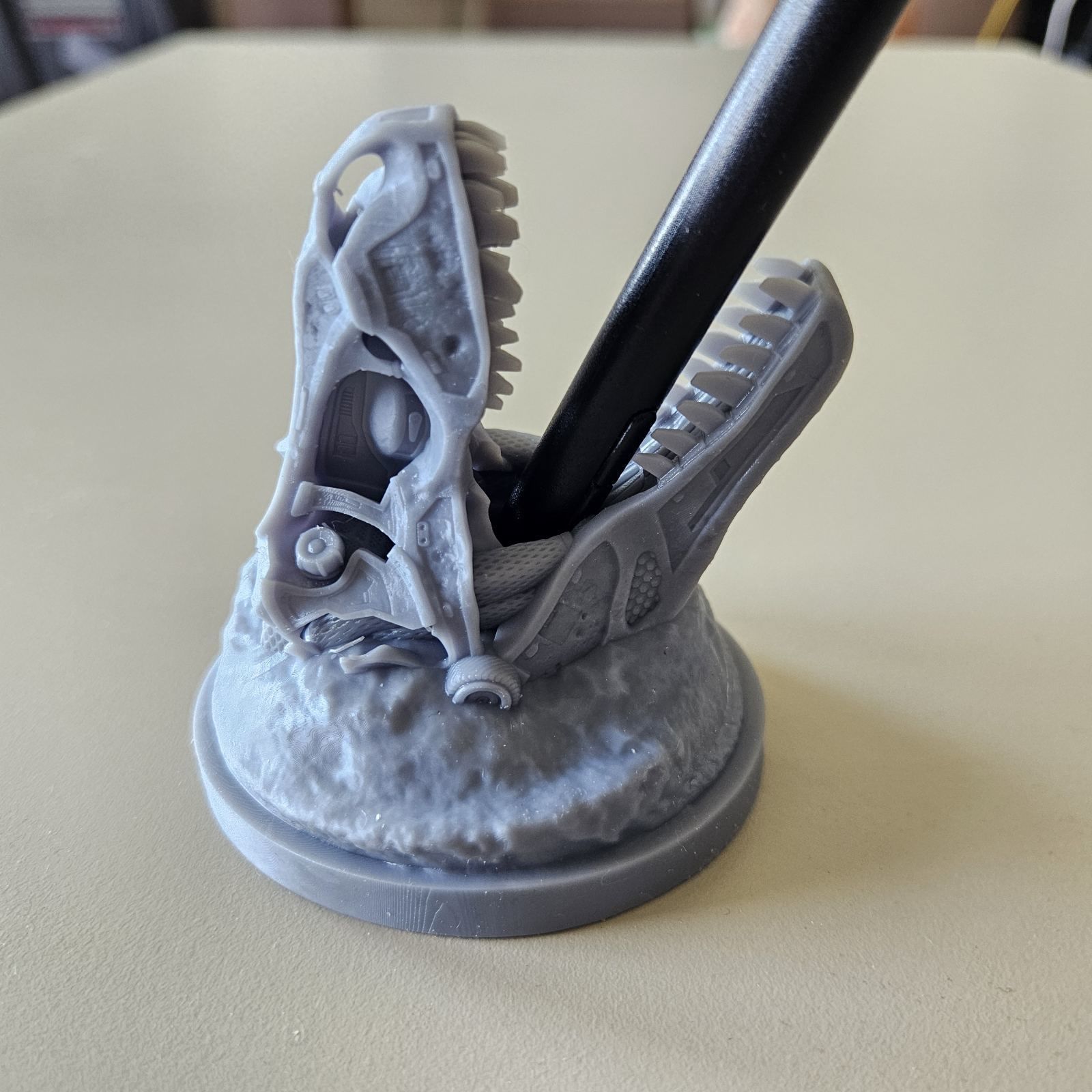 Tyrannosaurus mecha-robot pen holder pre-supported 3D print model_1
