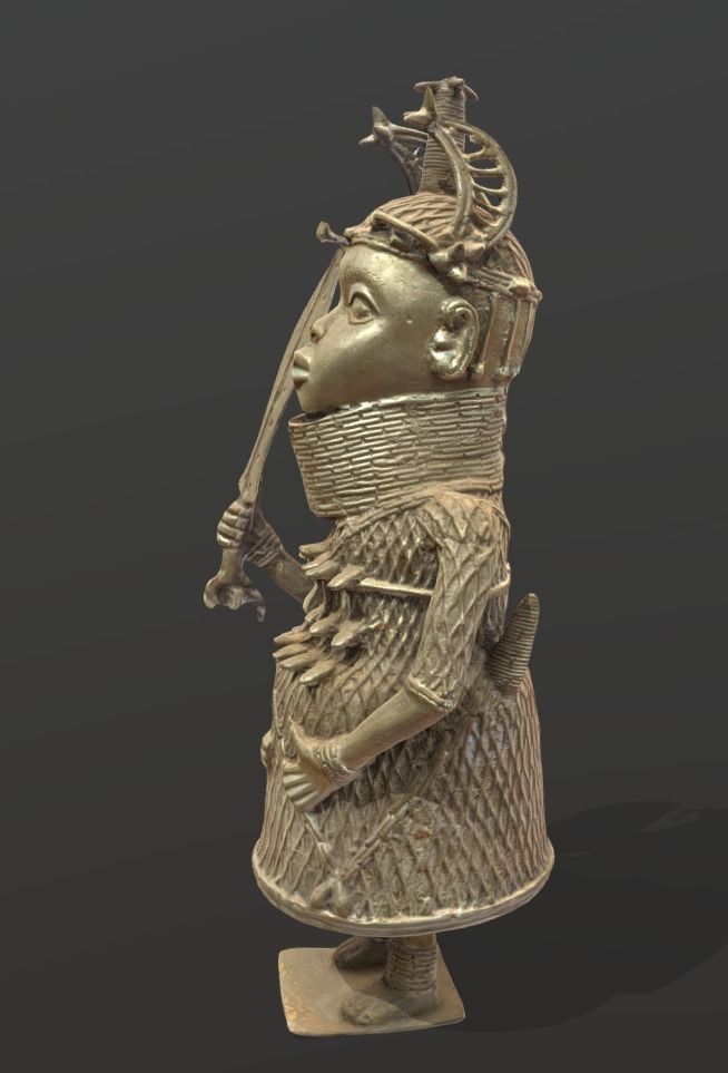 Oba of Benin Statue Low-poly 3D model_3