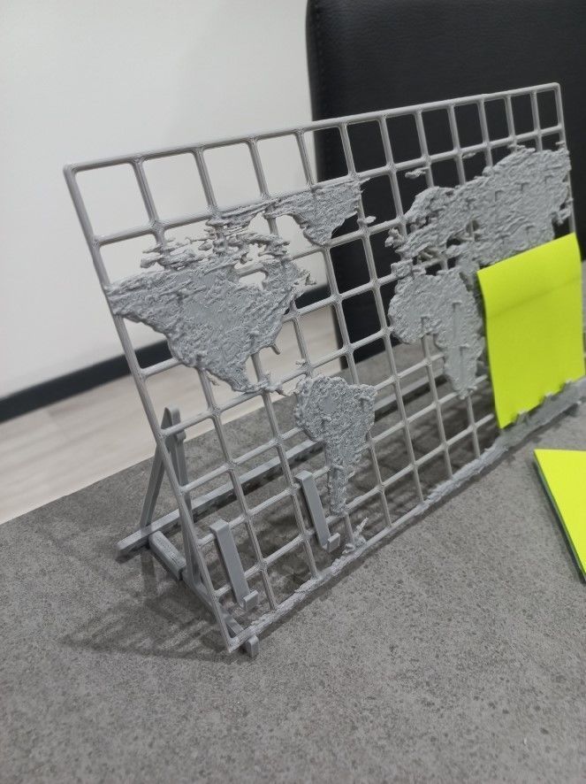 Decorative organizer grid with the map of planet Earth 3D print model_1