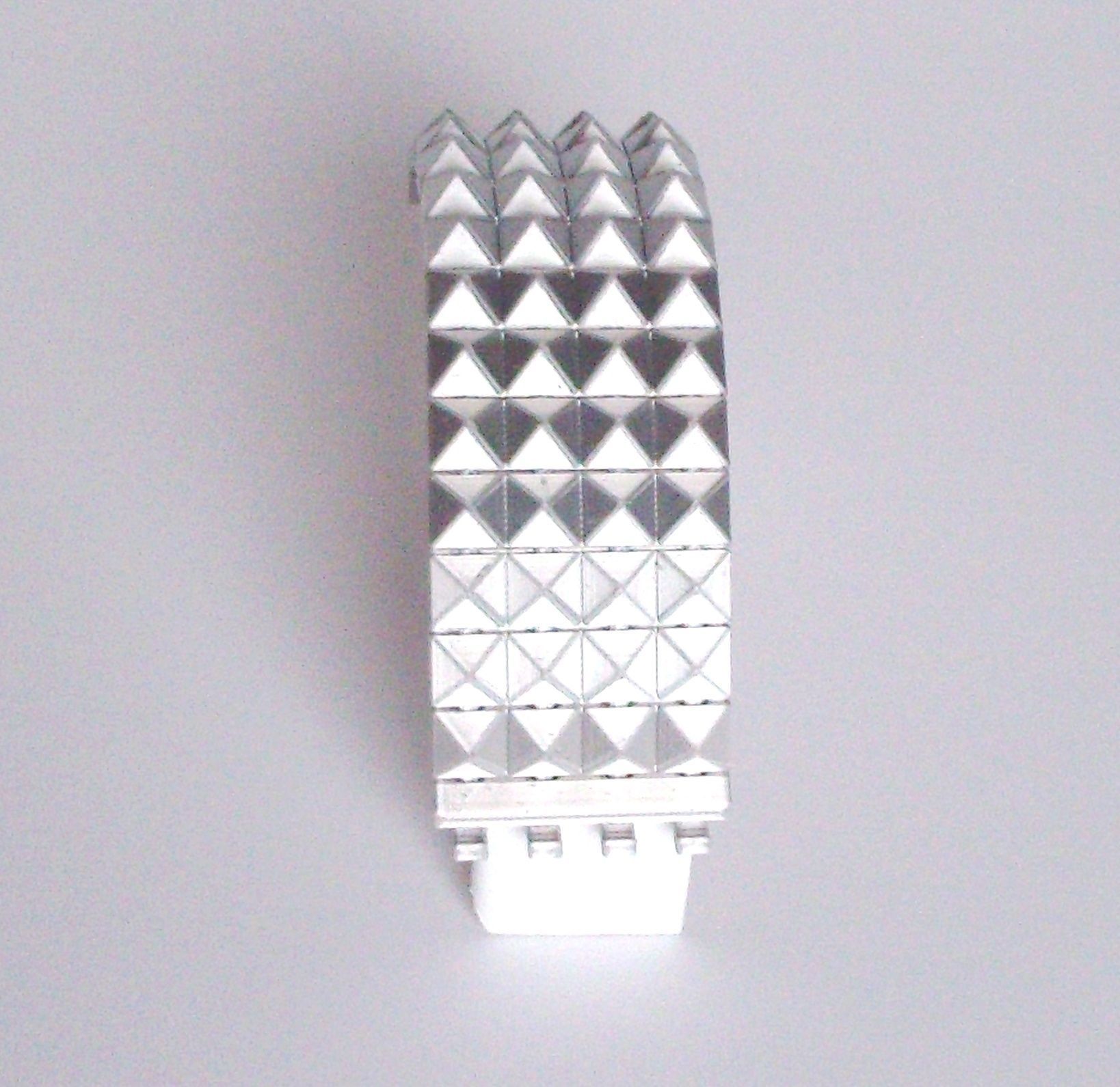 SPIKED BRACELET 3D print model_4