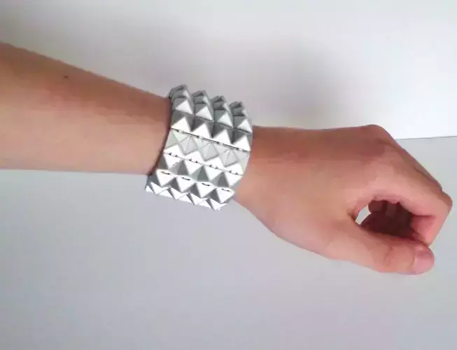 SPIKED BRACELET 3D print model