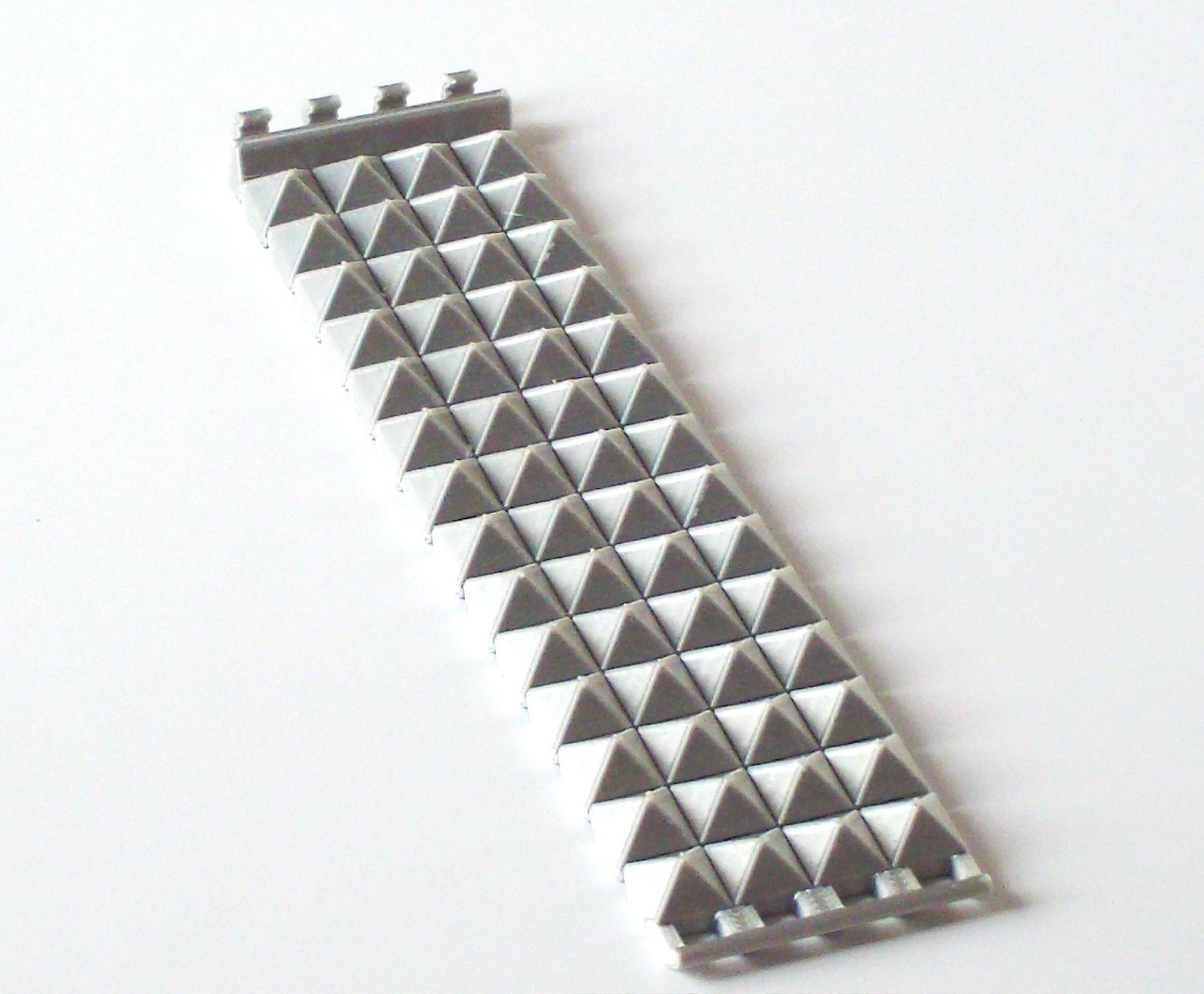 SPIKED BRACELET 3D print model_6