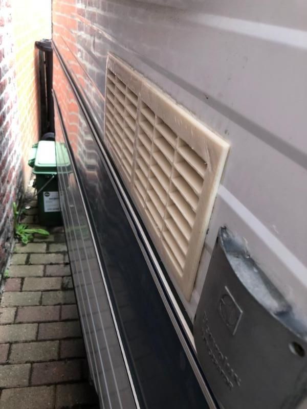 caravan ventilation grille 3D print model_3