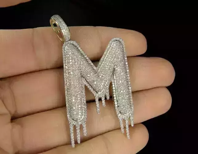 ALPHABATE PENDANT - M