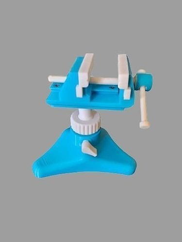 DESKTOP SWIVEL VISE Free 3D print model