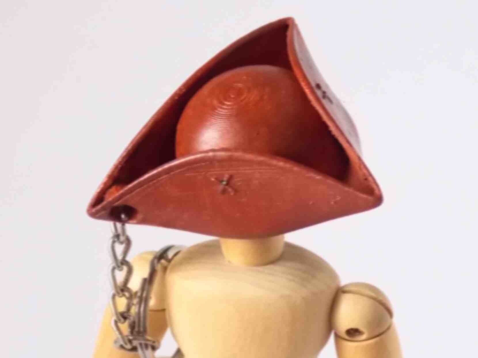 Tricorn Hat Key Chain 3D print model_5
