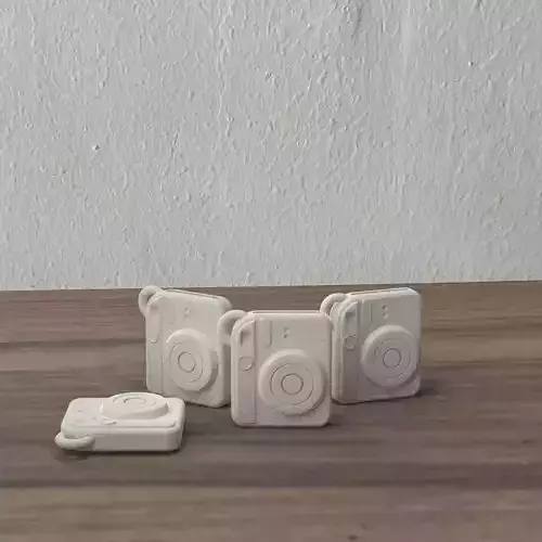 Polaroid instax mini 11 keychain