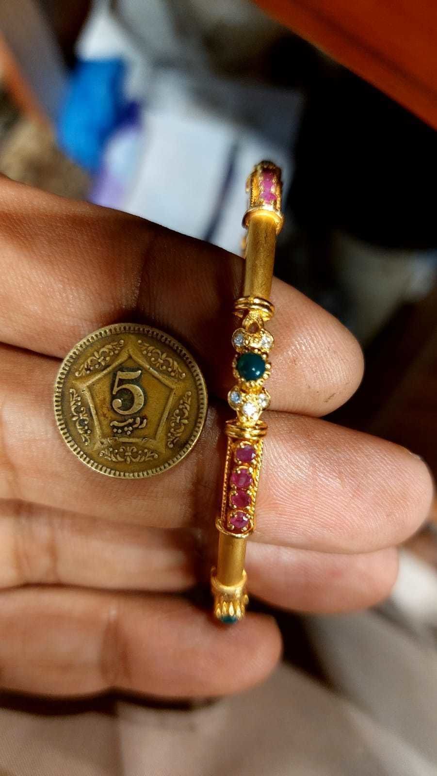 Bangles with details 3D print model_65