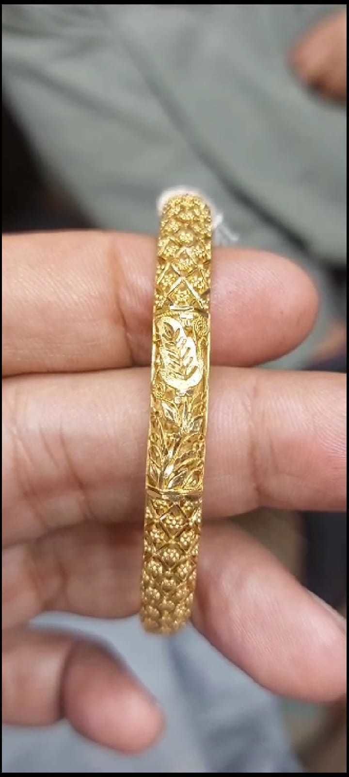 Bangles with details 3D print model_9