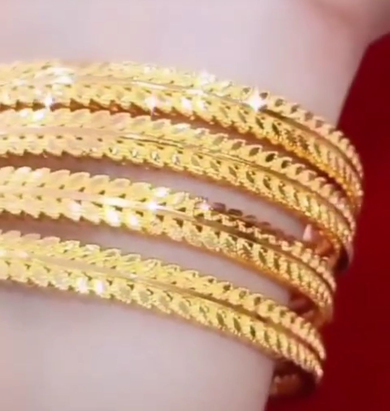 Bangles with details 3D print model_14