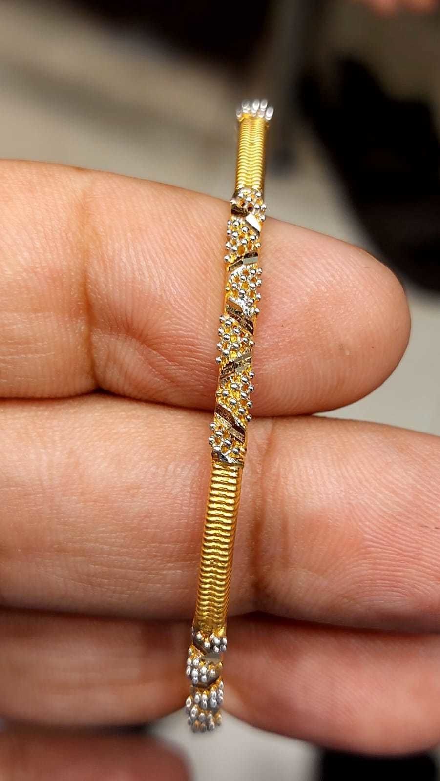 Bangles with details 3D print model_60