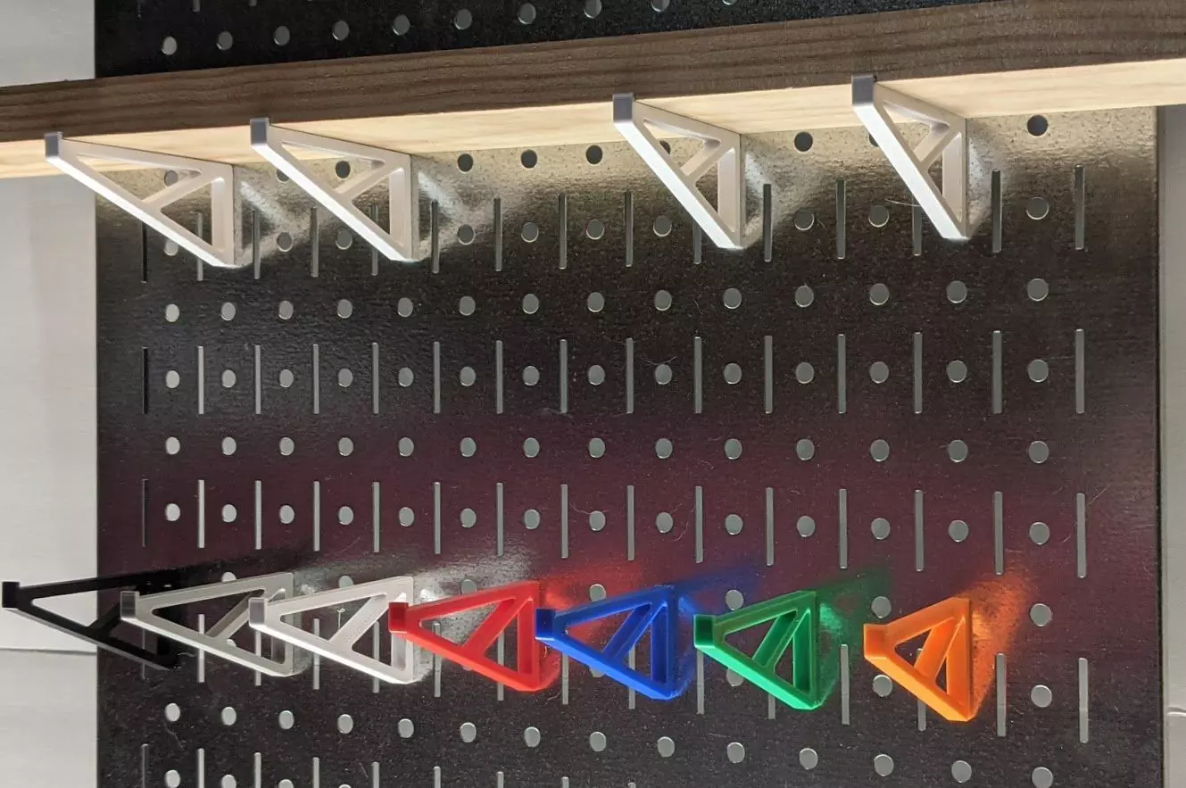 Sheet metal pegboard shelf bracket 3D print model
