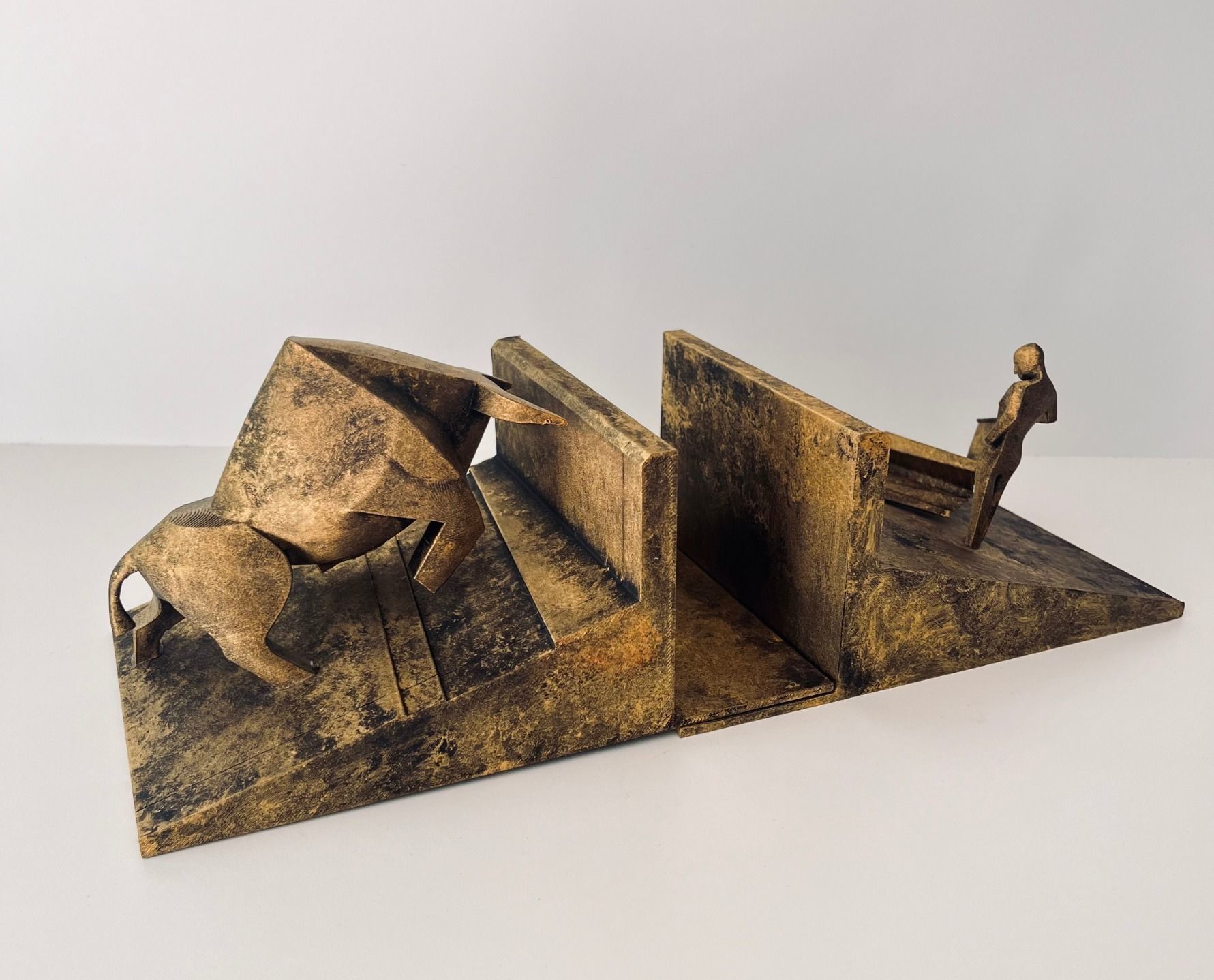 Dune Inspired Bullfighting Statue Bookend 3D print model_7