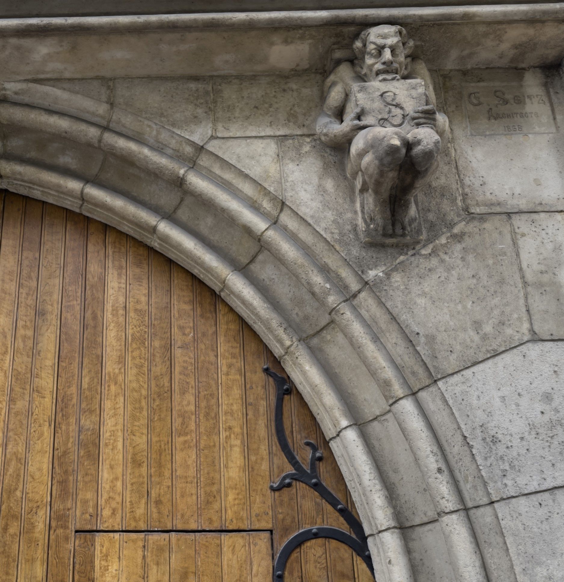 Neo-gothic door 3D model_7