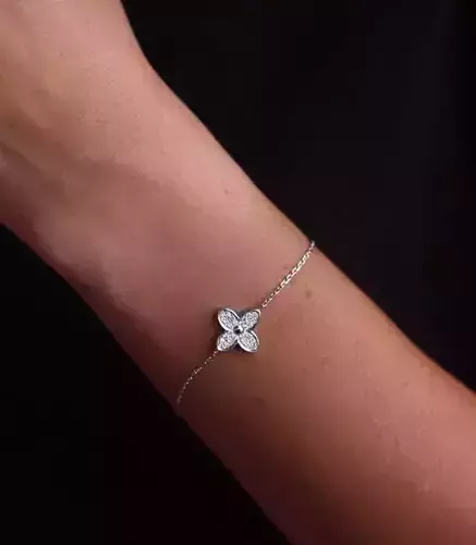 special design womens bracelet