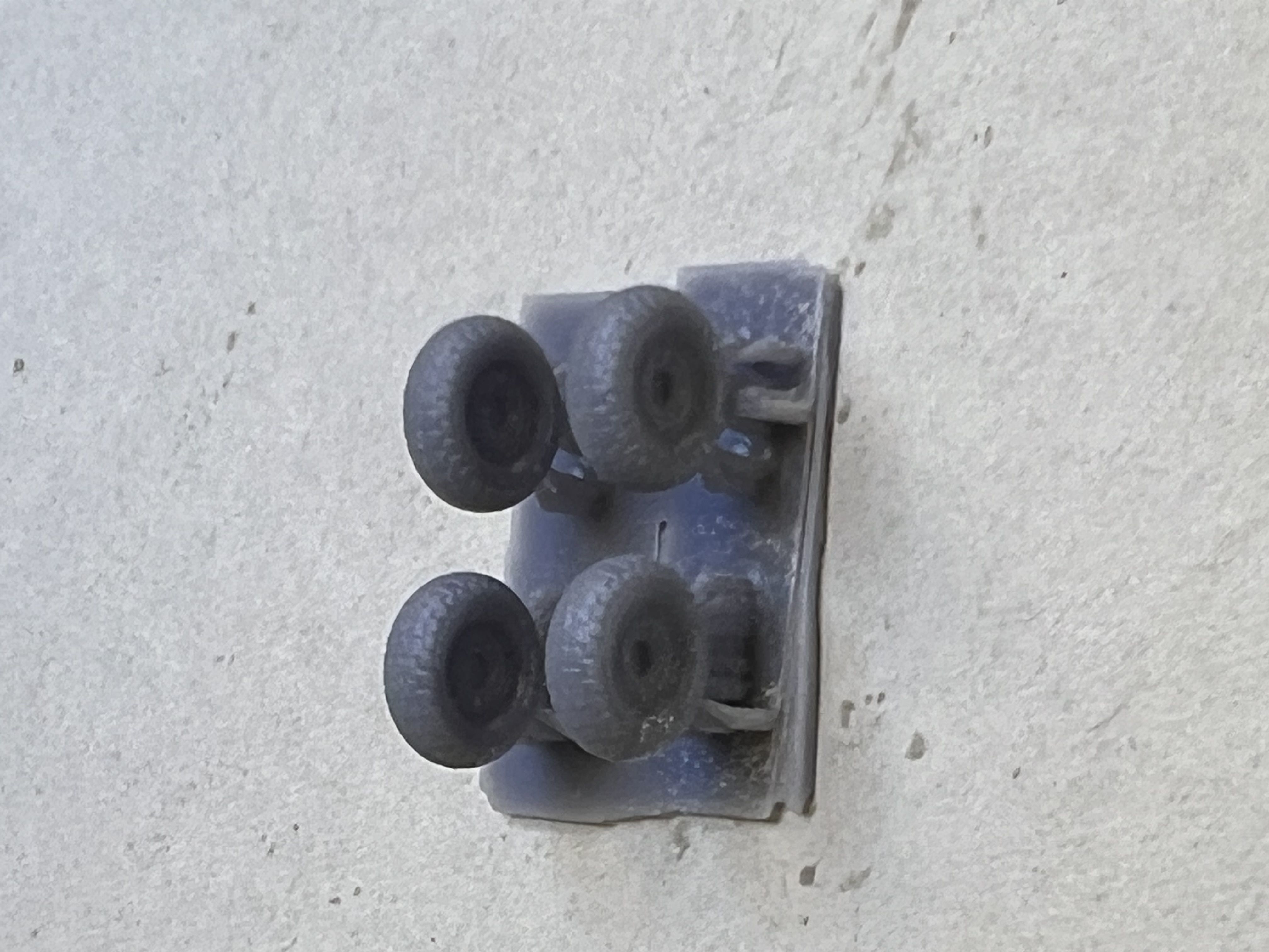 Spitfire - four spoke wheel - tire with pattern and loaded 3D print model_8