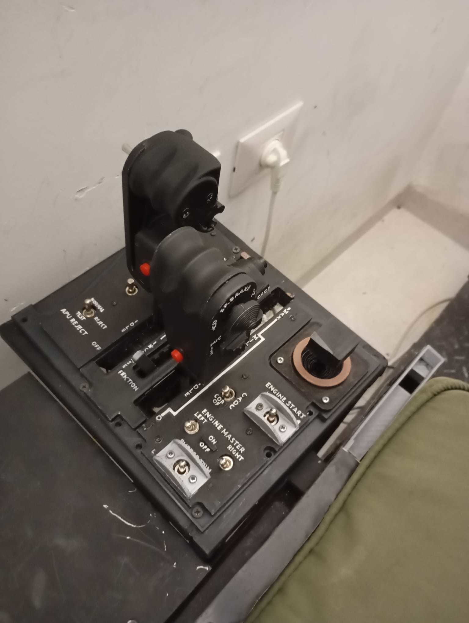 F-4E Pilot throttle for DIY cockpit simulator 3D print model_1