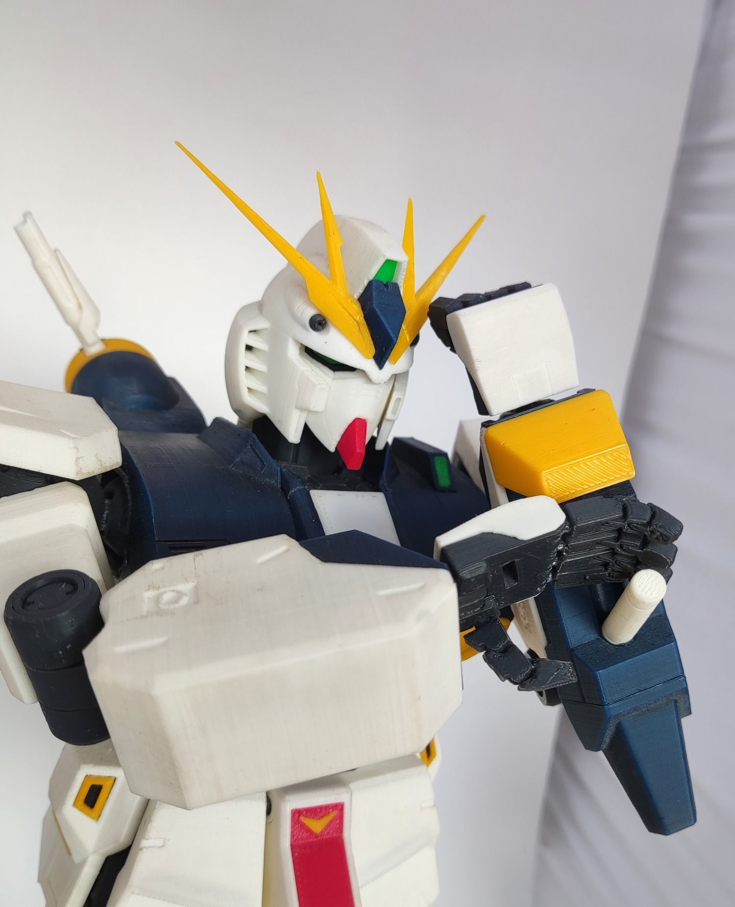 Fully Articulated RX-93 Nu Gundam  3D print model_6