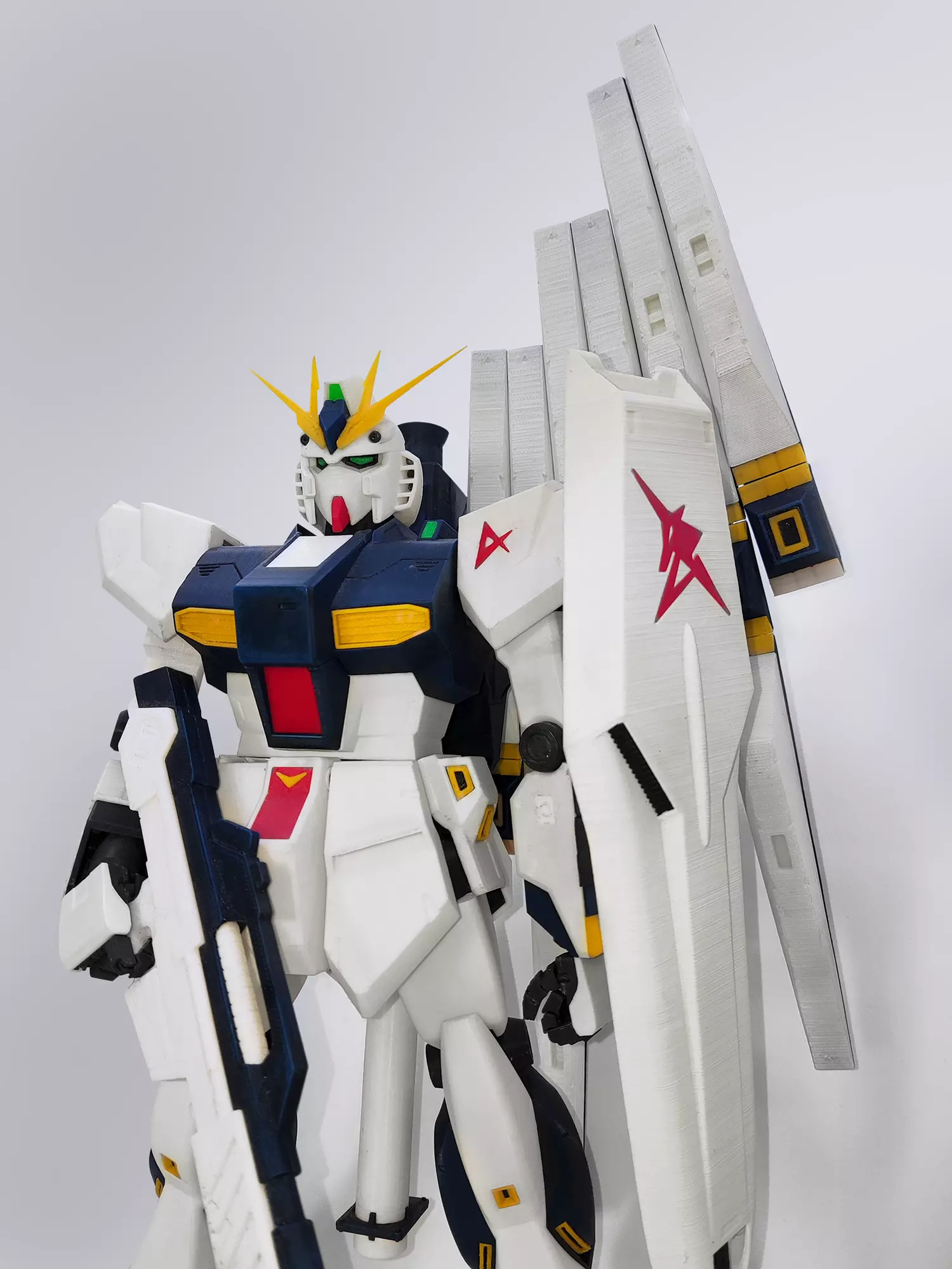 Fully Articulated RX-93 Nu Gundam  3D print model_0