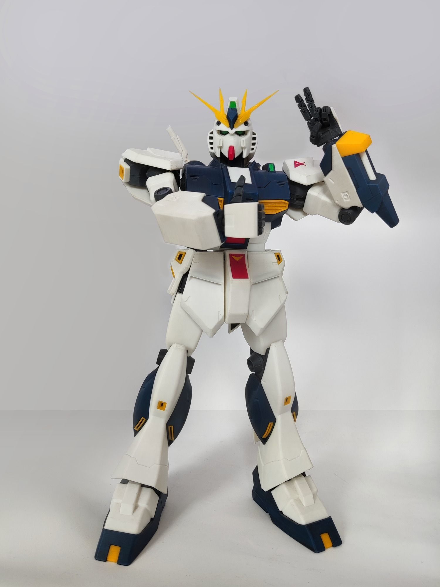 Fully Articulated RX-93 Nu Gundam  3D print model_11