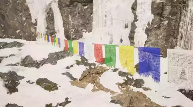 Tibetan Prayer Flags Game Ready for UE 5 or Maya Low-poly 3D model