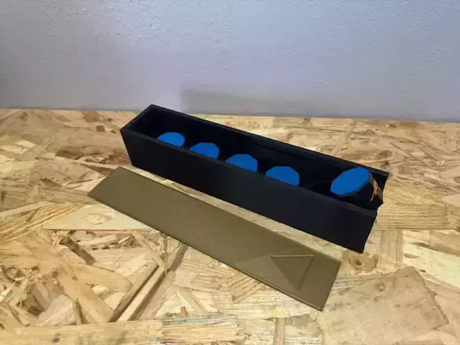 BILLIARDS PREDATOR CHALK HOLDER