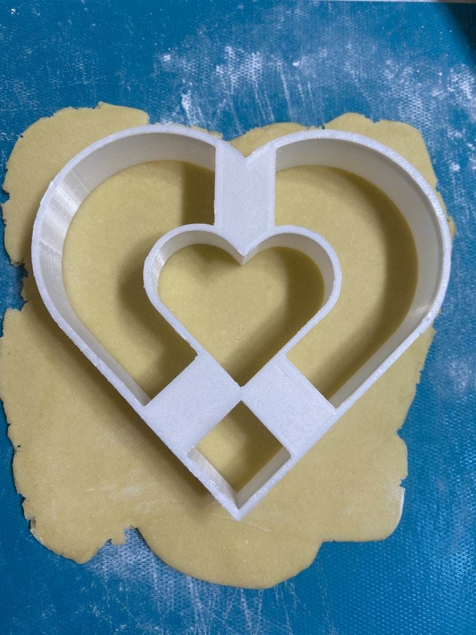 Heart cookie cutter Free 3D print model_2