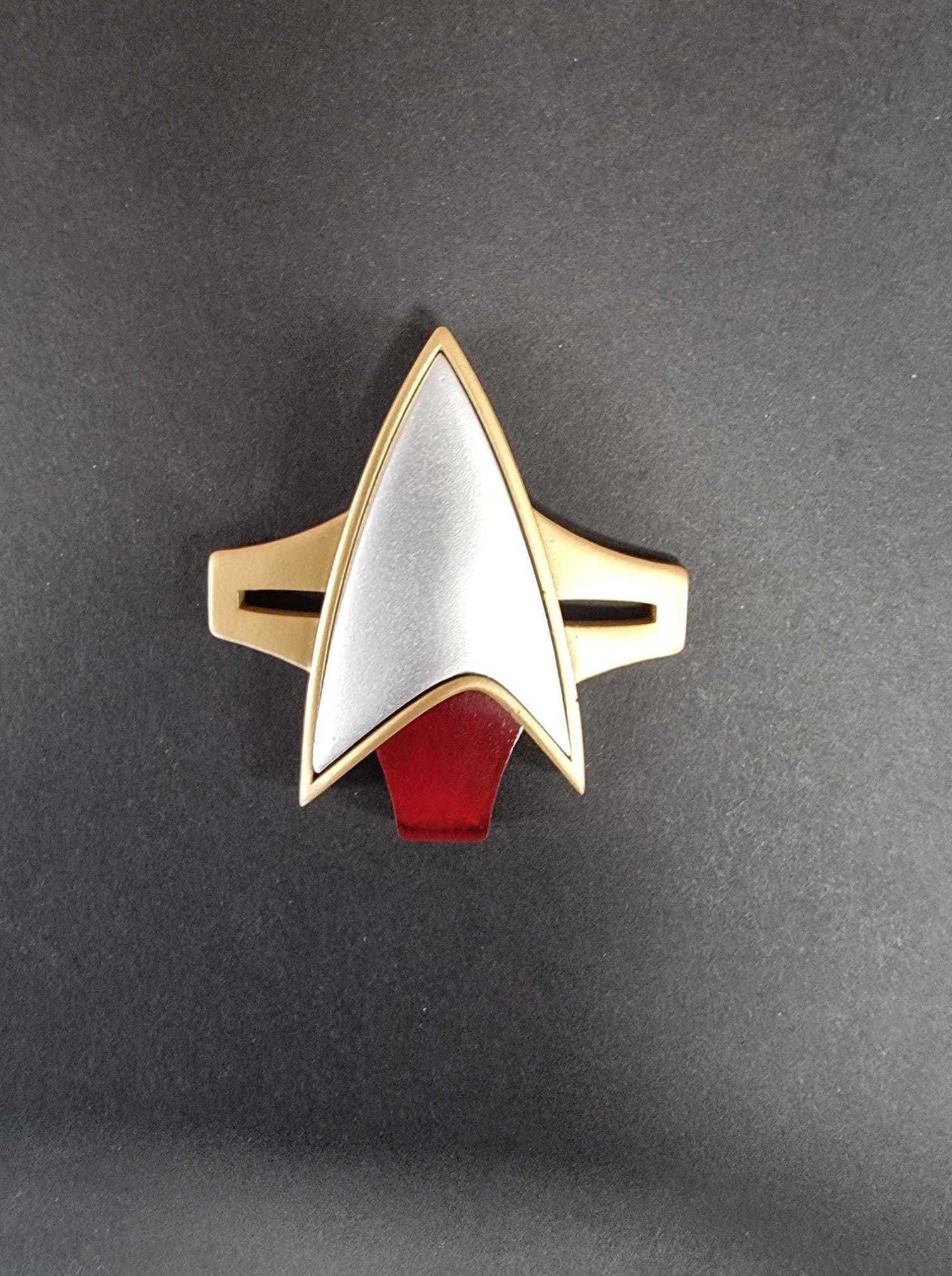 Star Trek Alternative Combadge 3D print model_3