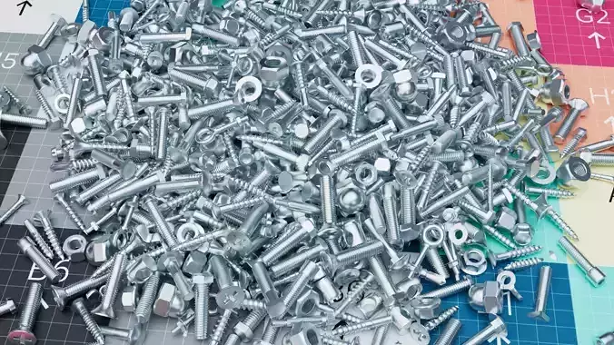 Screws and nuts 20pieces