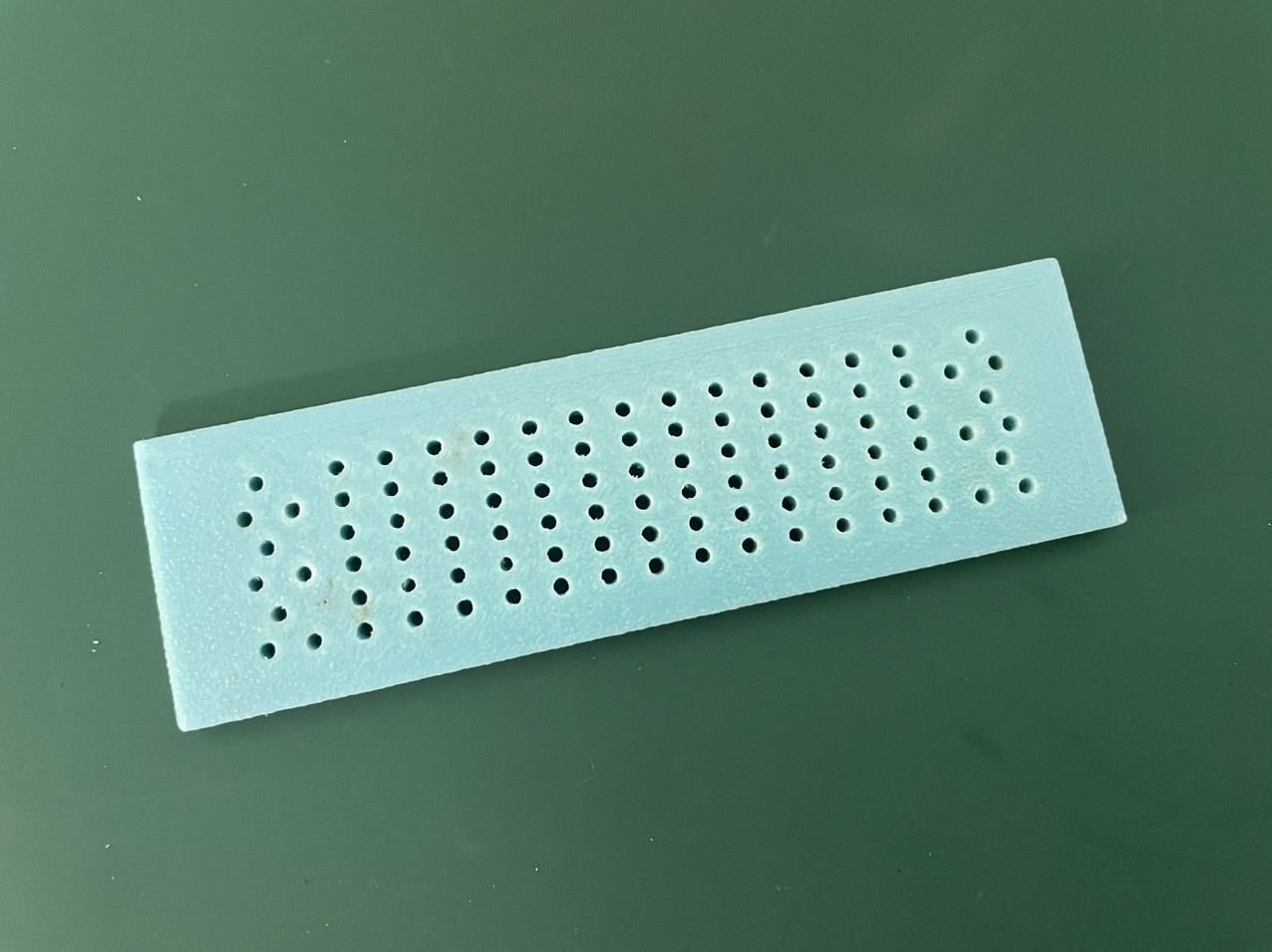 Align the hole to make a bumper 3D print model_1