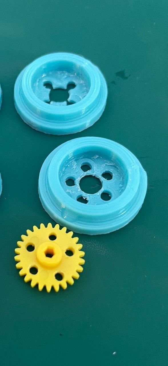 drill a hole yellow gear 3D print model_1