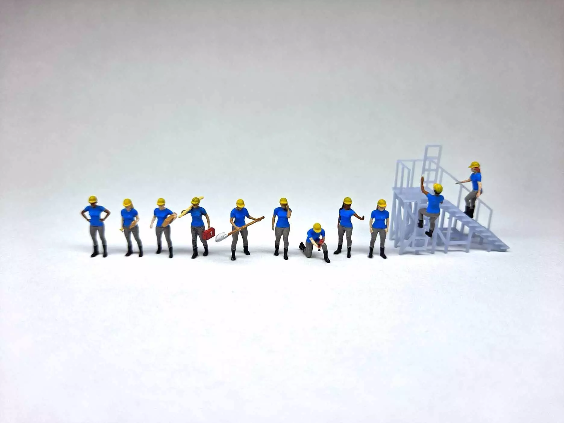 N Scale Female Workers Free 3D print model